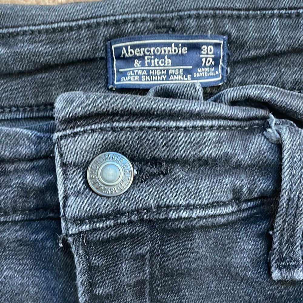 Abercrombie Jean - Picture 4 of 4